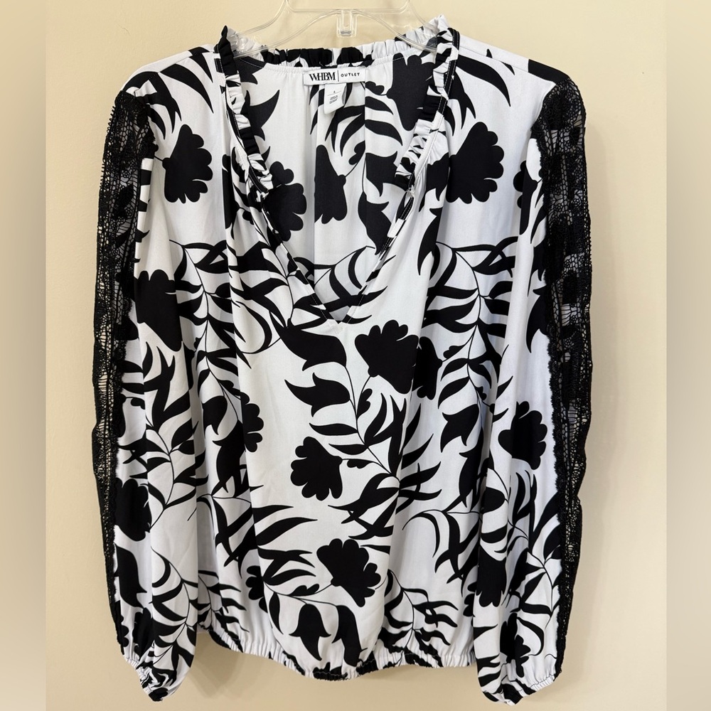 White House Black Market Monochrome Floral Blouse